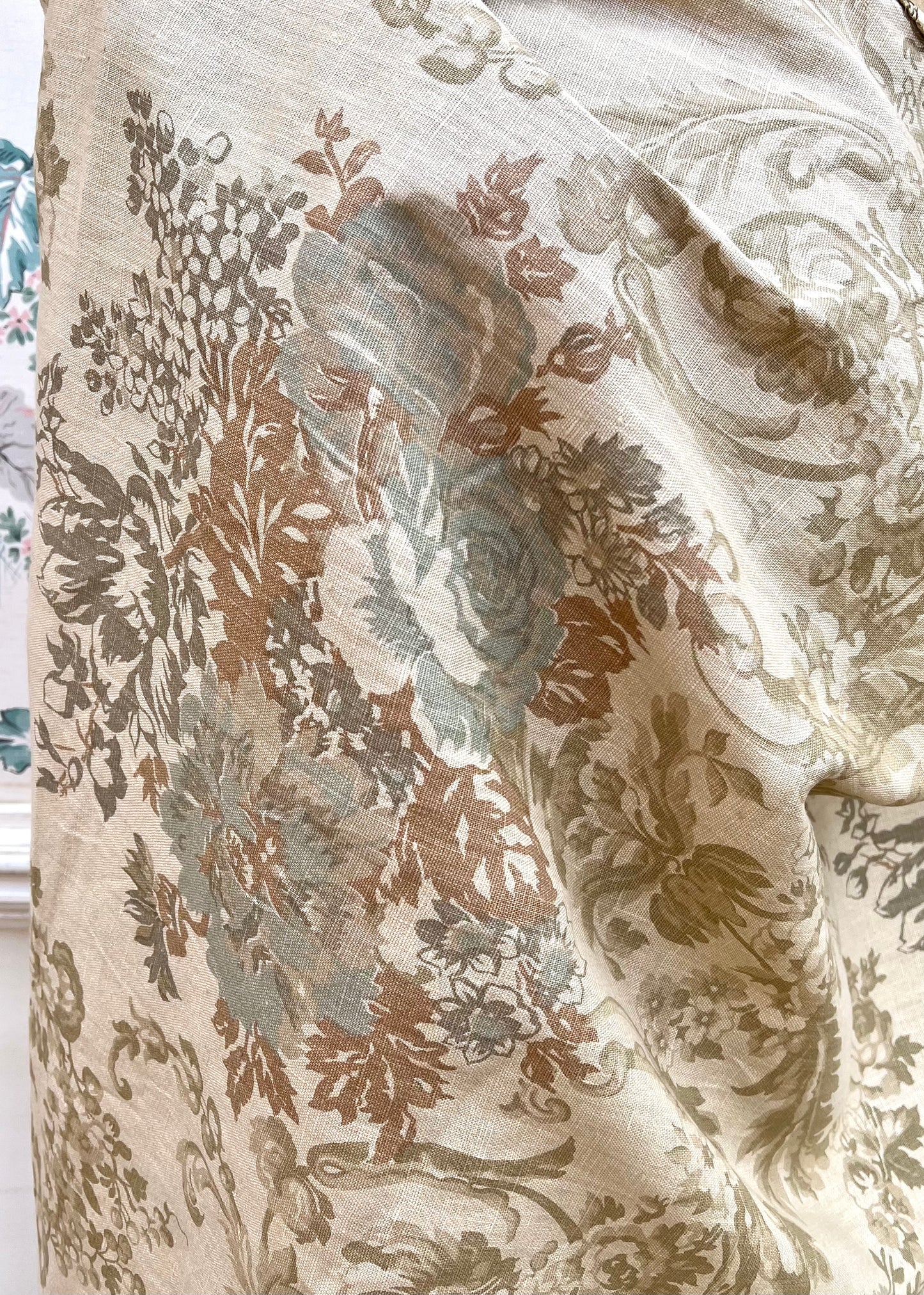 Rose Floral Tan Linen Fabric - Half Yard