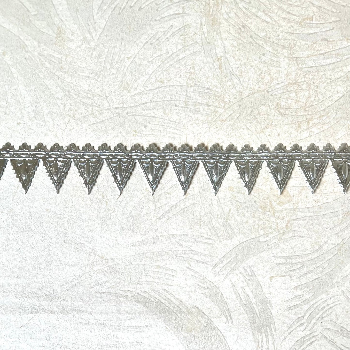 Pennant Border, Dresden Trim