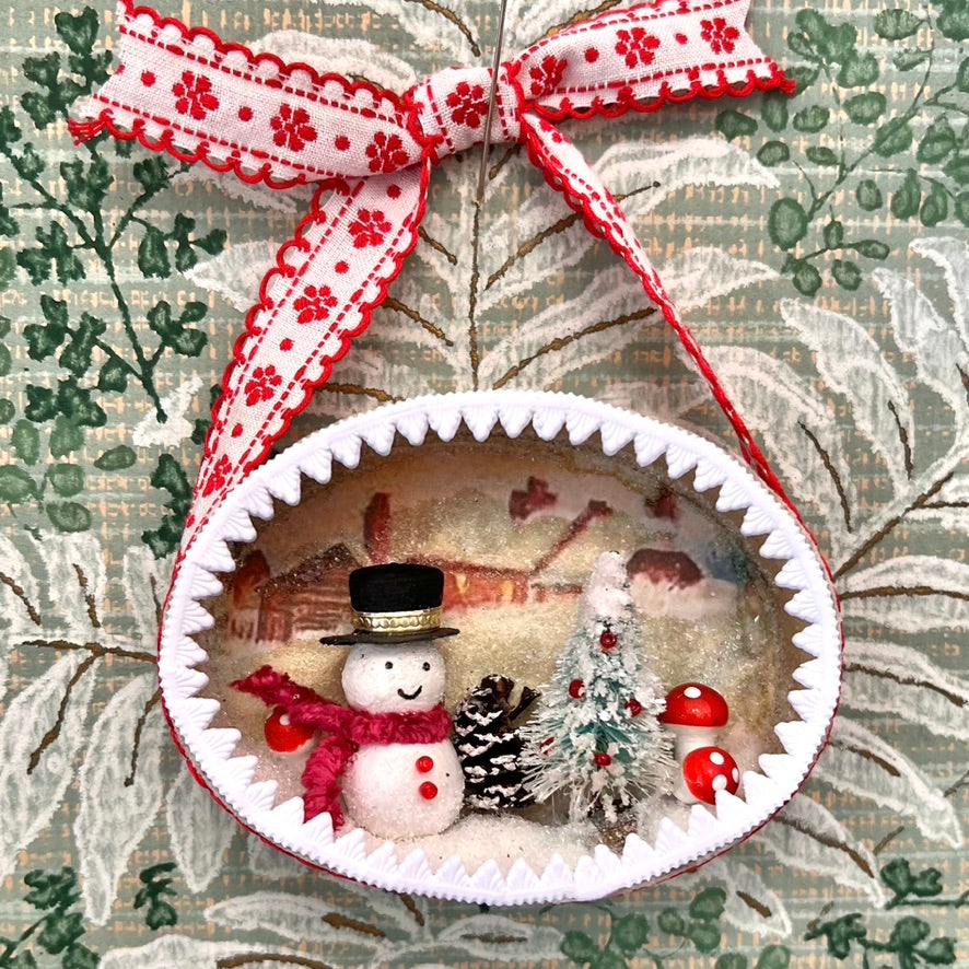 Winter Snowman Scene, Mini Oval Diorama - Ornament Kit