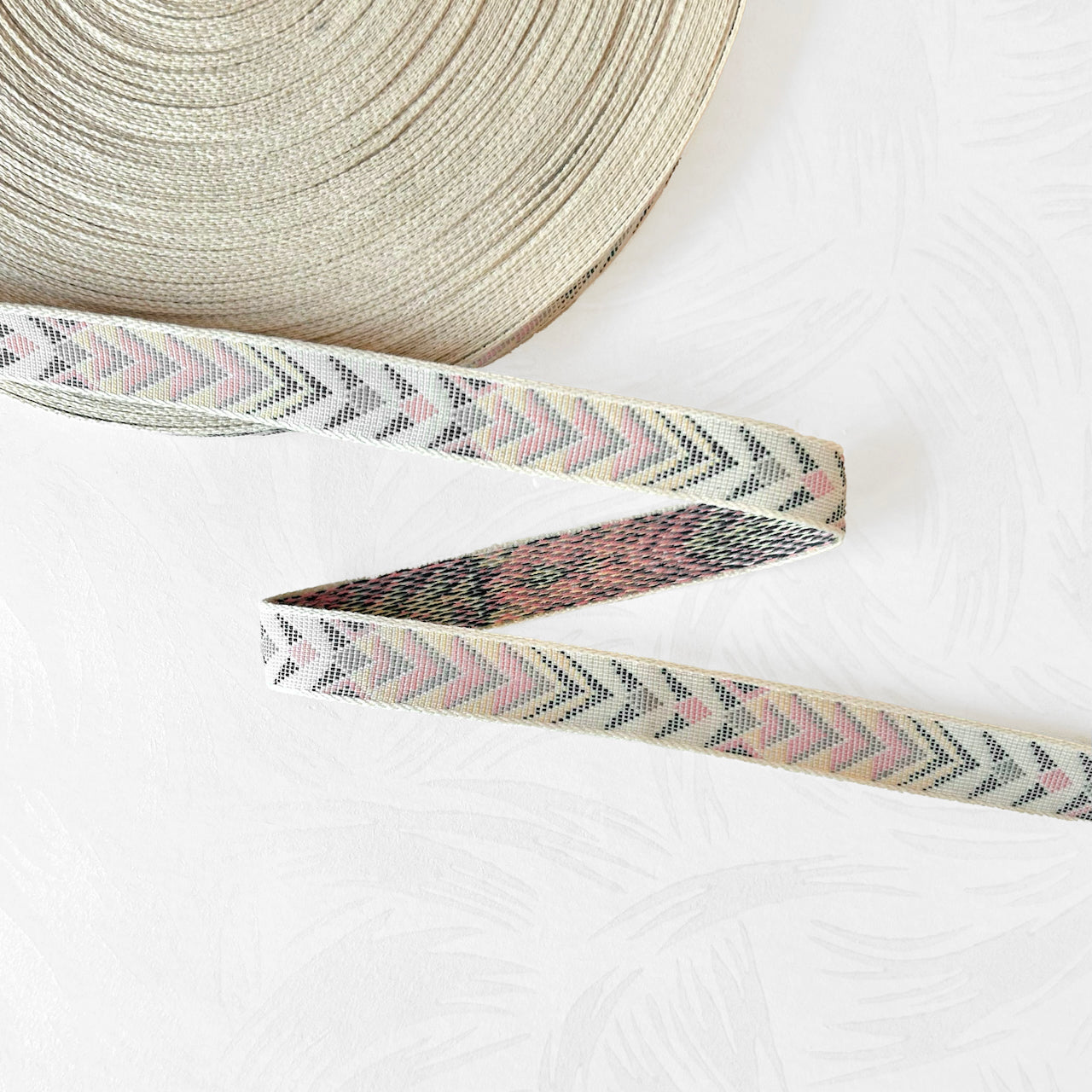 Arrow_Jacquard_Ribbon