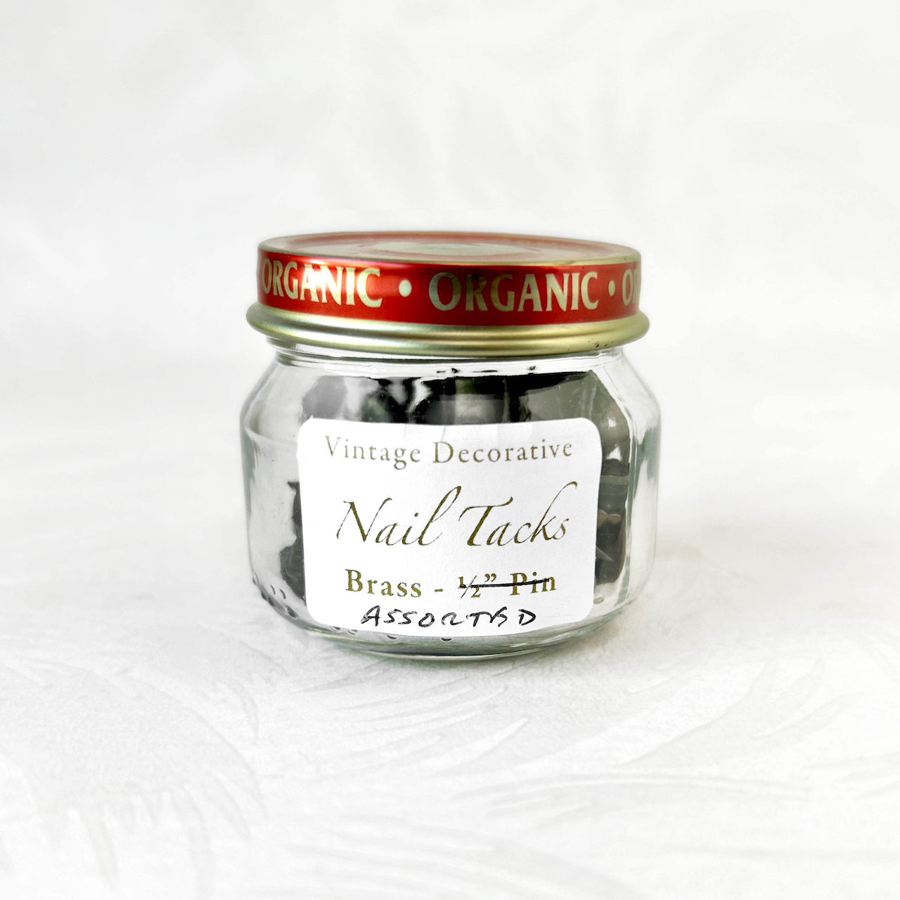 Vintage_Brass_Nail_Head_Tacks