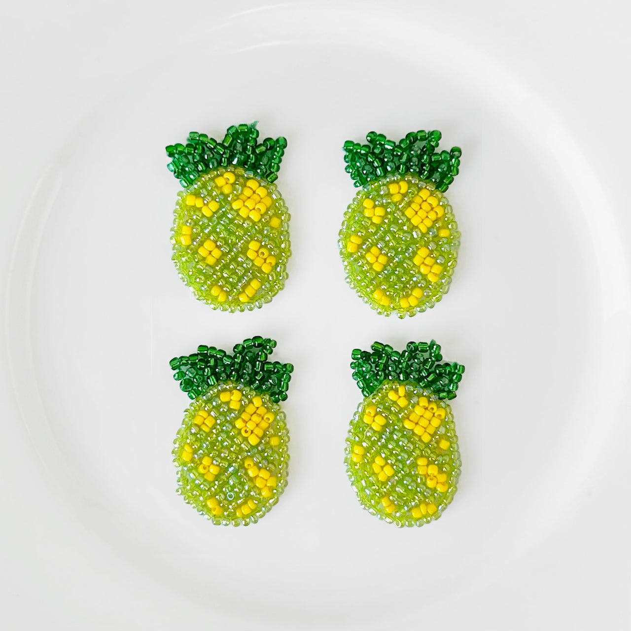 Beaded_Pineapple_Appliques
