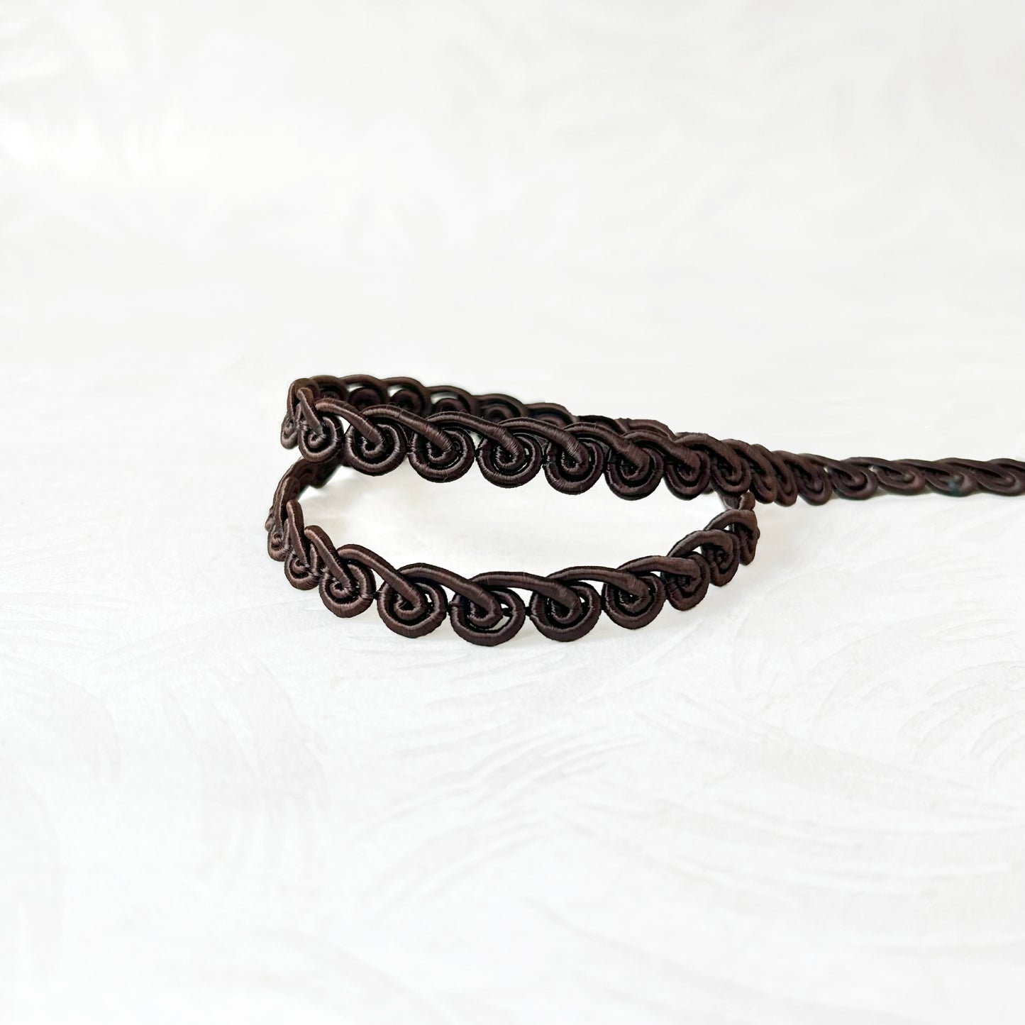 Brown_Rayon_Swirl_Cord_Braid
