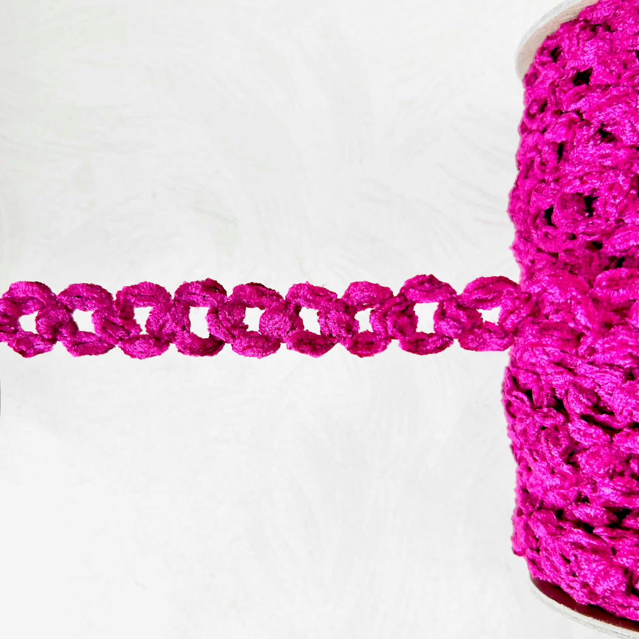 Chenille_Figure_8_Trim