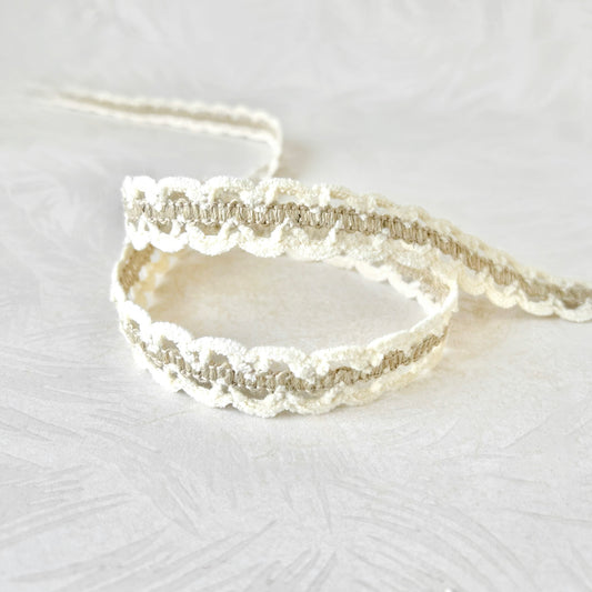 Chenille_Scalloped_Jute_Braid