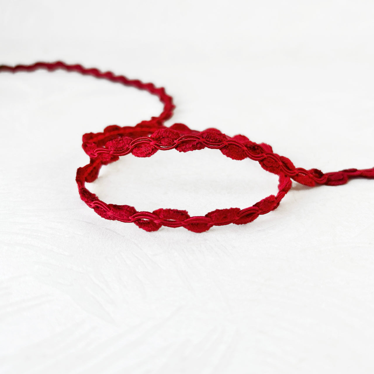 Chenille Scalloped Loop Gimp Braid - Multiple Colors