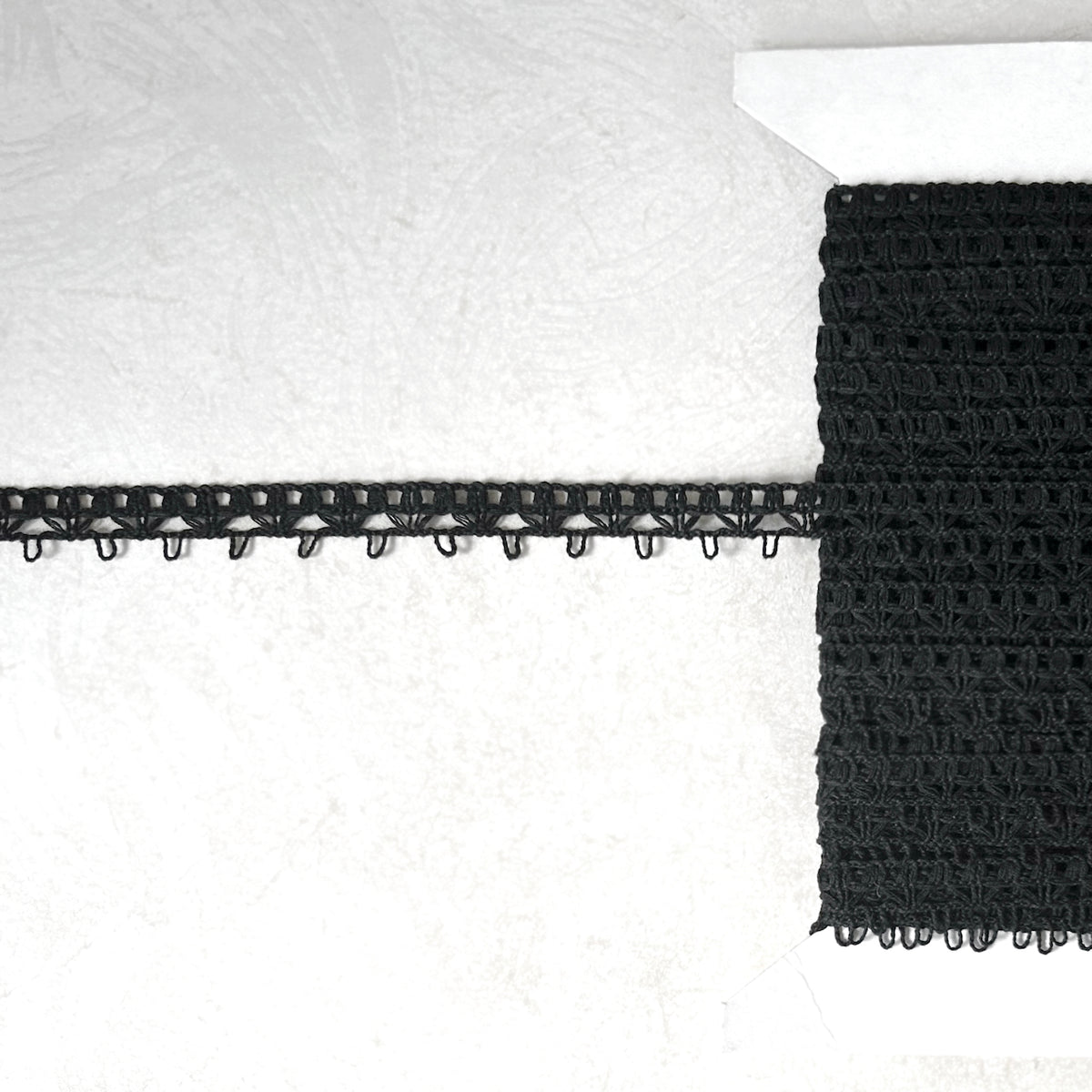 Cluny_Style_Loop_Braid