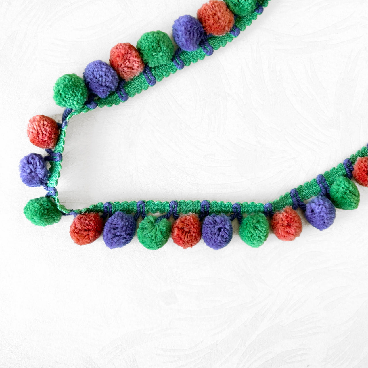 Color_Medley_Ball_Fringe