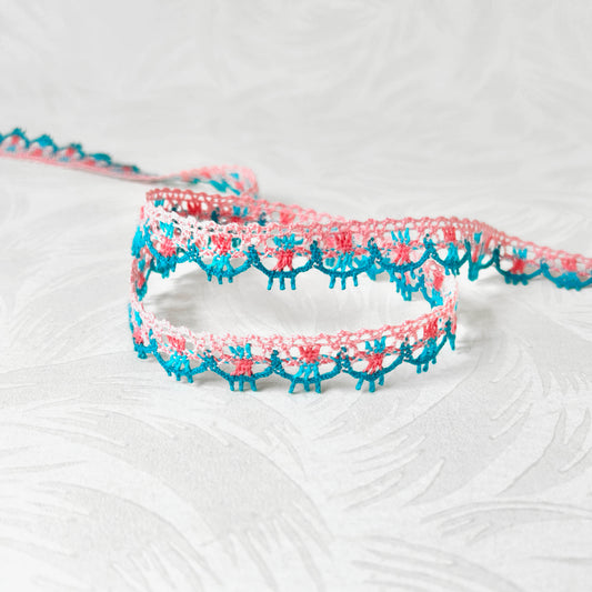 Colorful_Cluny_Lace