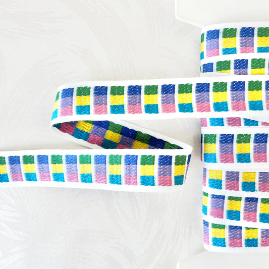 Colorful_Squares_Jacquard_Ribbon