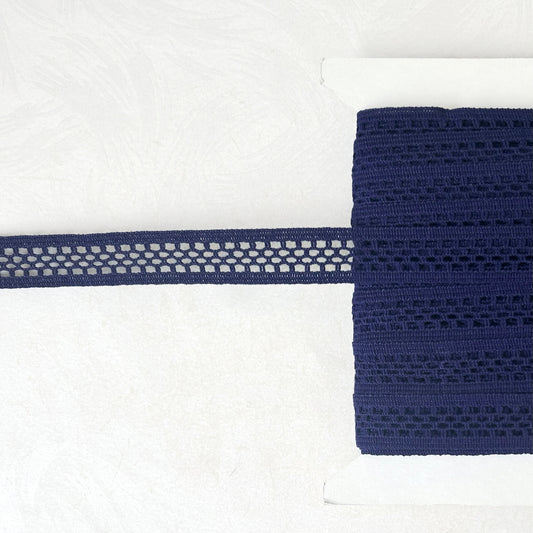 Cotton_Ladder_Cluny_Lace