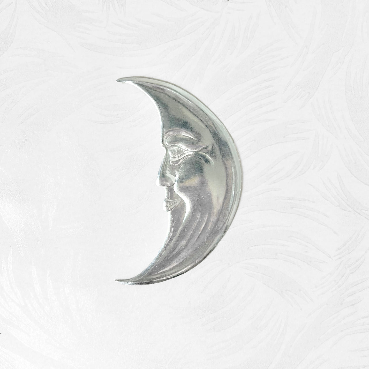 Crescent_Moon_Dresden_Trim