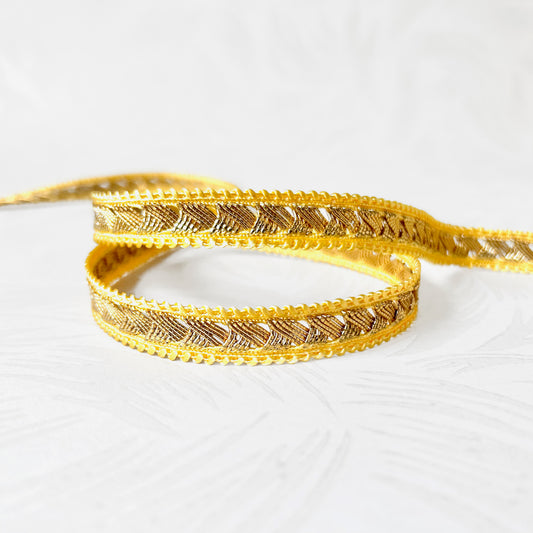 Criss_Cross_Metallic_Decorative_Braid