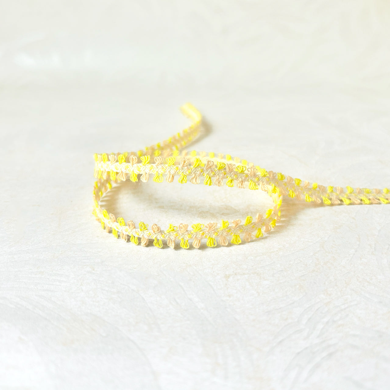 Double_Picot_Edge_Loop_Braid