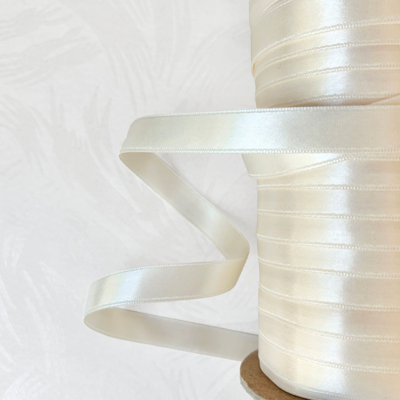 Double_Sided_Satin_Ribbon