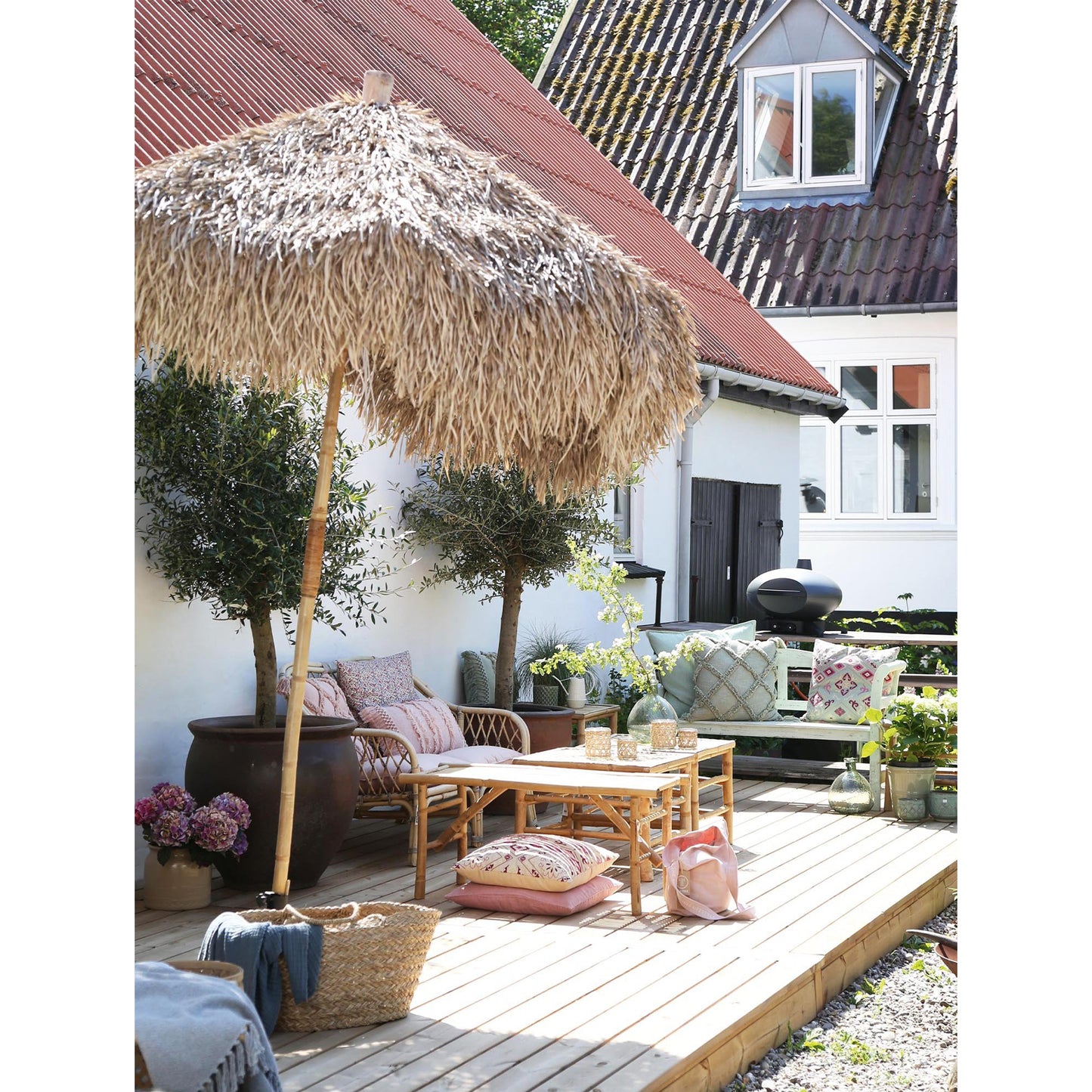 Jeanne d'Arc Living - Back Issue #3, 2024