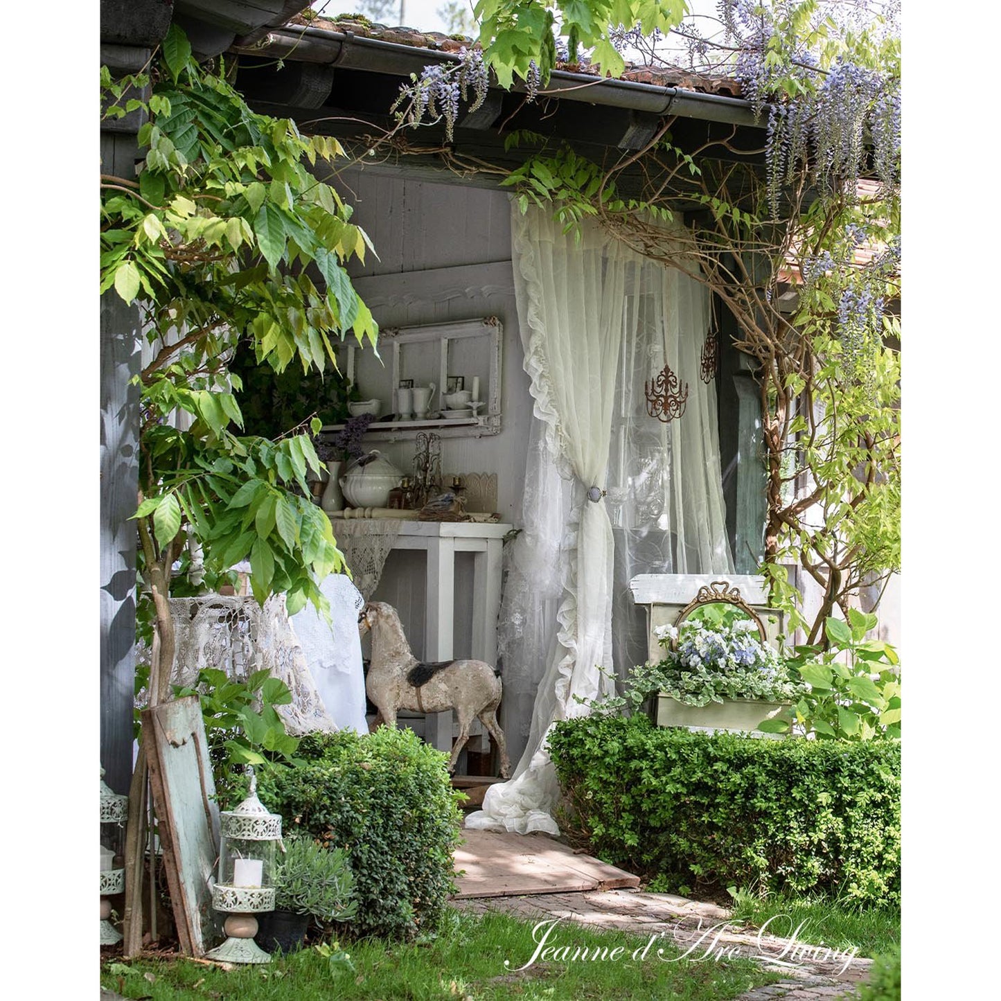 Jeanne d'Arc Living - Issue #3, 2025