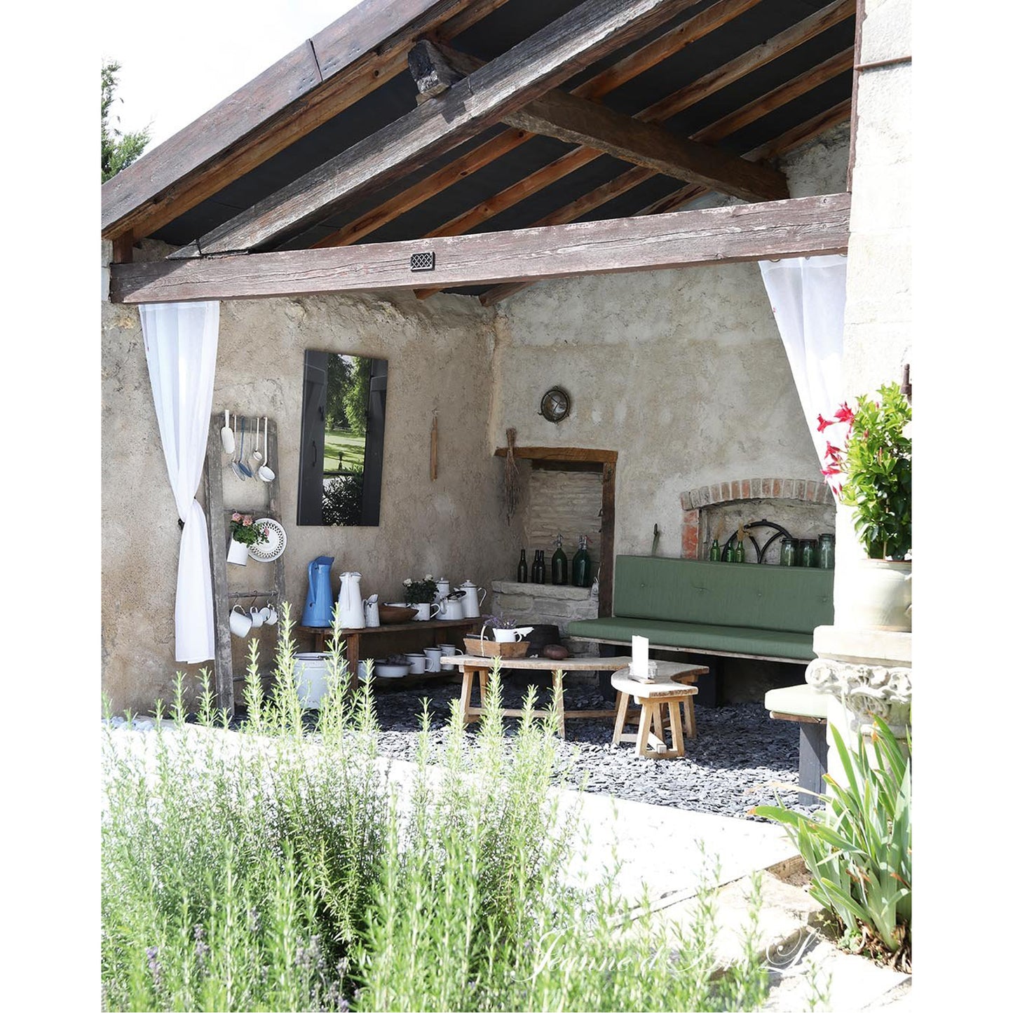 Jeanne d'Arc Living - Issue #3, 2025