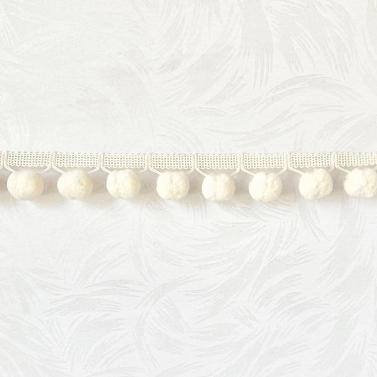 Ecru_Ball_Fringe