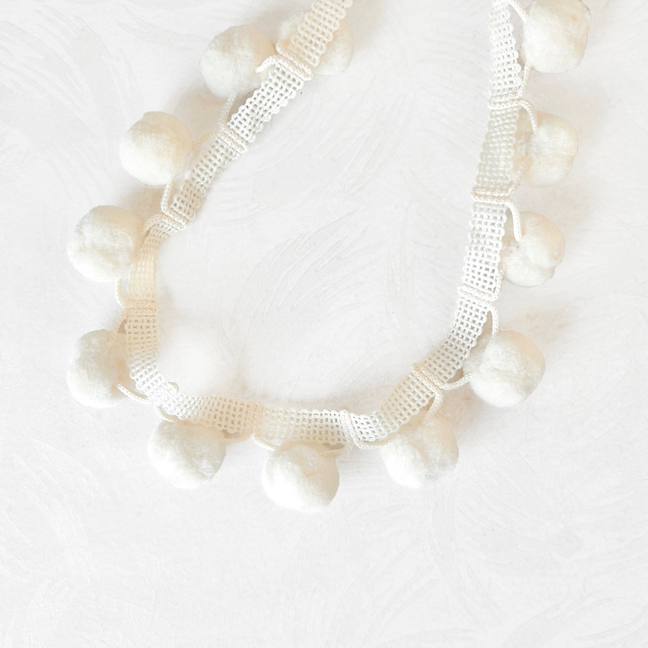 Ecru_Ball_Fringe