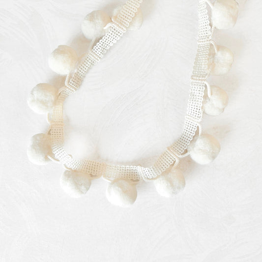 Ecru_Ball_Fringe