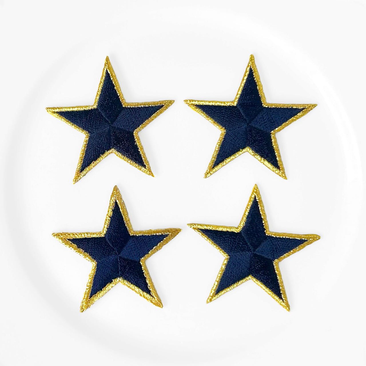 Embroidered_Metallic_Border_Str_Applique