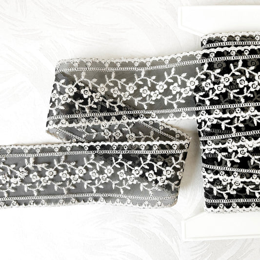 Embroidered_Sheer_Lace