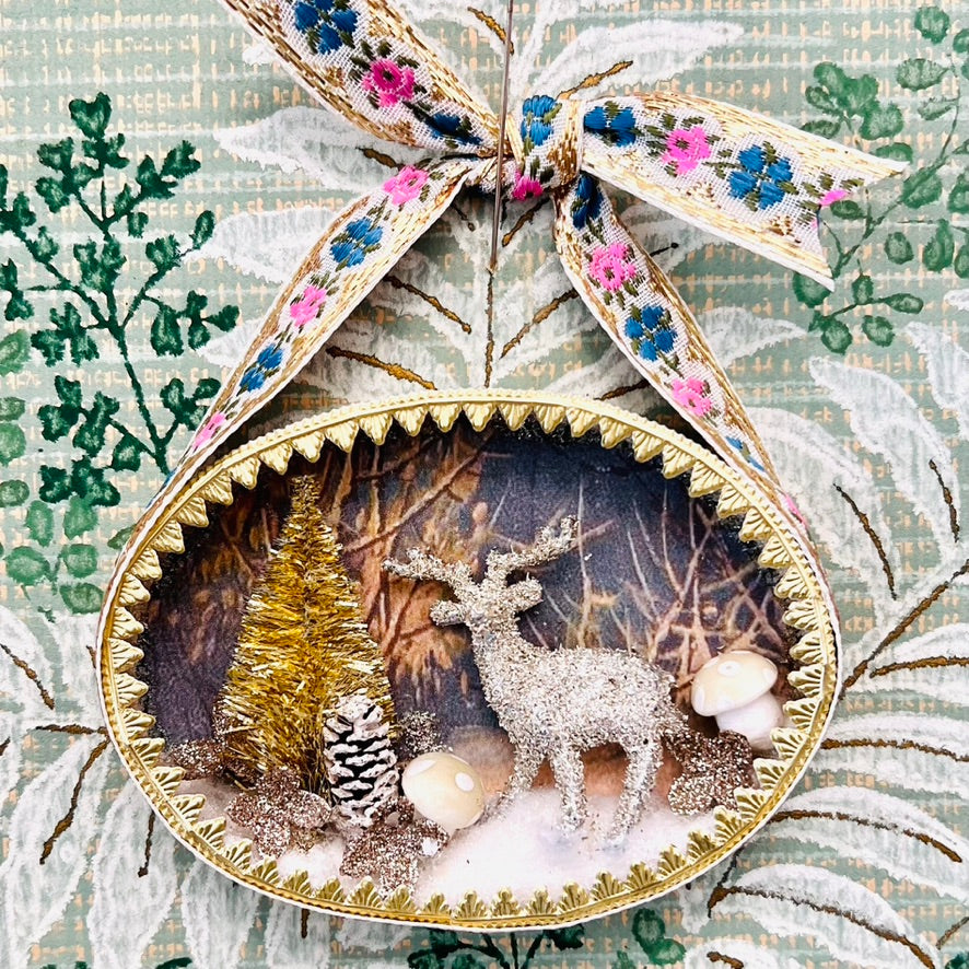 Winter Forest Scene, Mini Oval Diorama - Ornament Kit