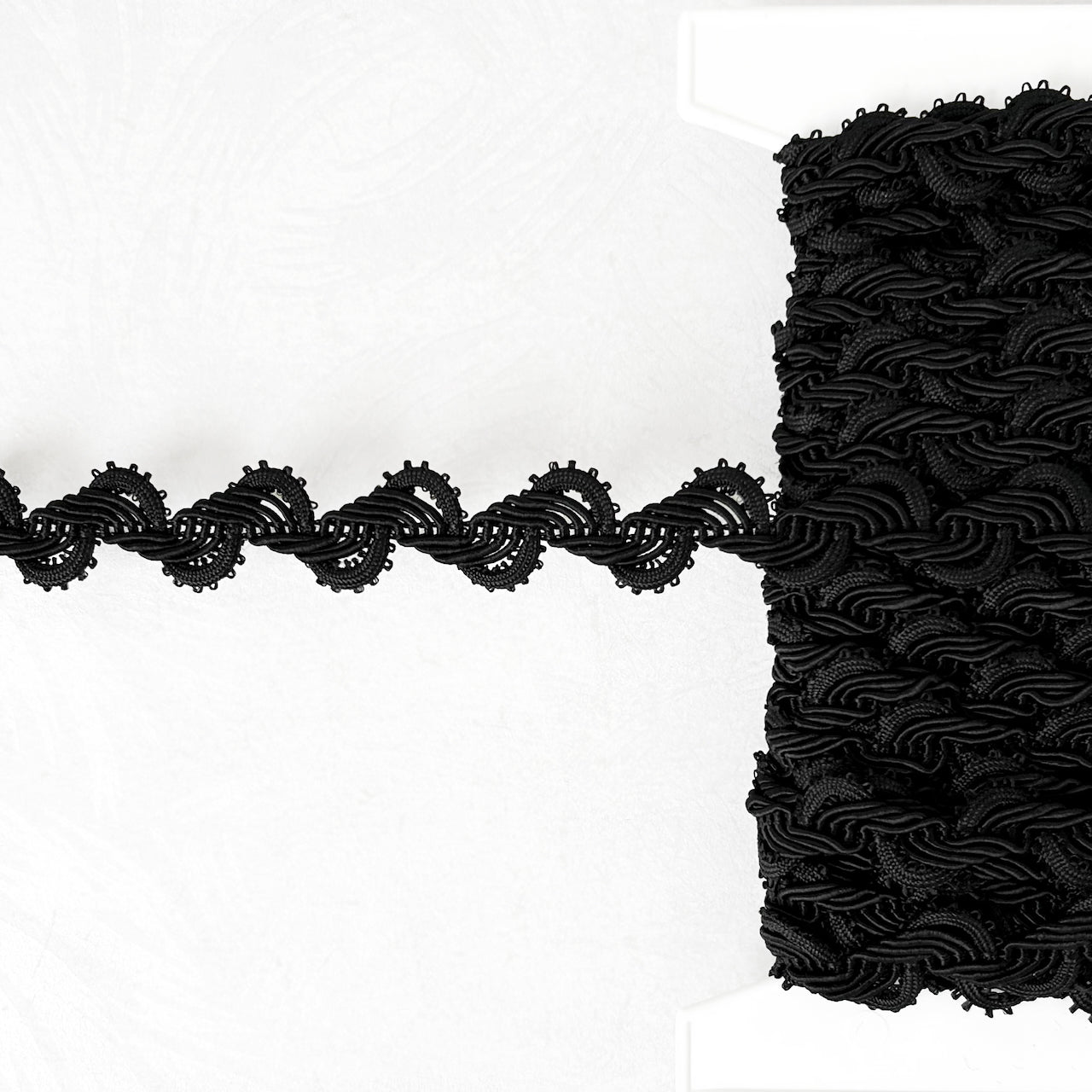 Fancy_Rayon_Scalloped_Braid