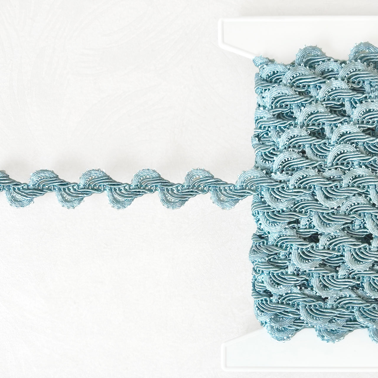 Fancy_Rayon_Scalloped_Braid