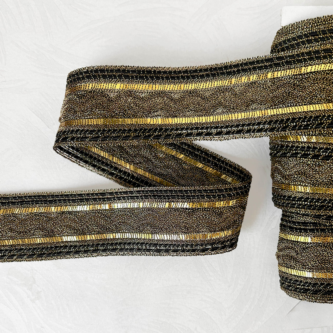 Fancy_Wide_Metallic_Weave_Braid