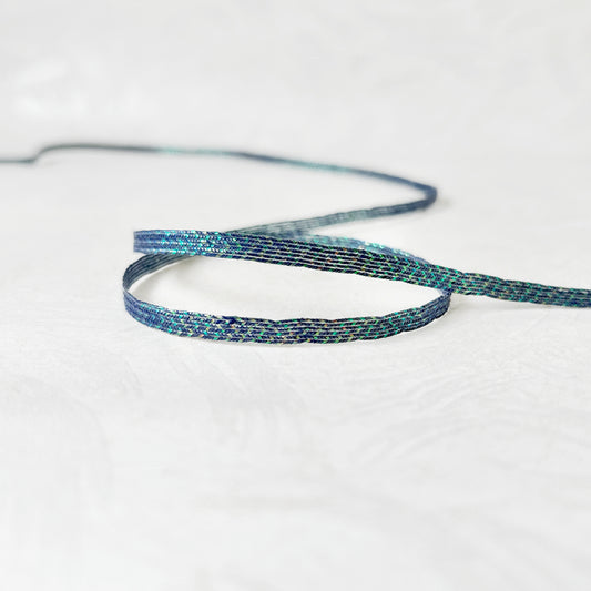 Flat_Iridescent_Middy_Braid