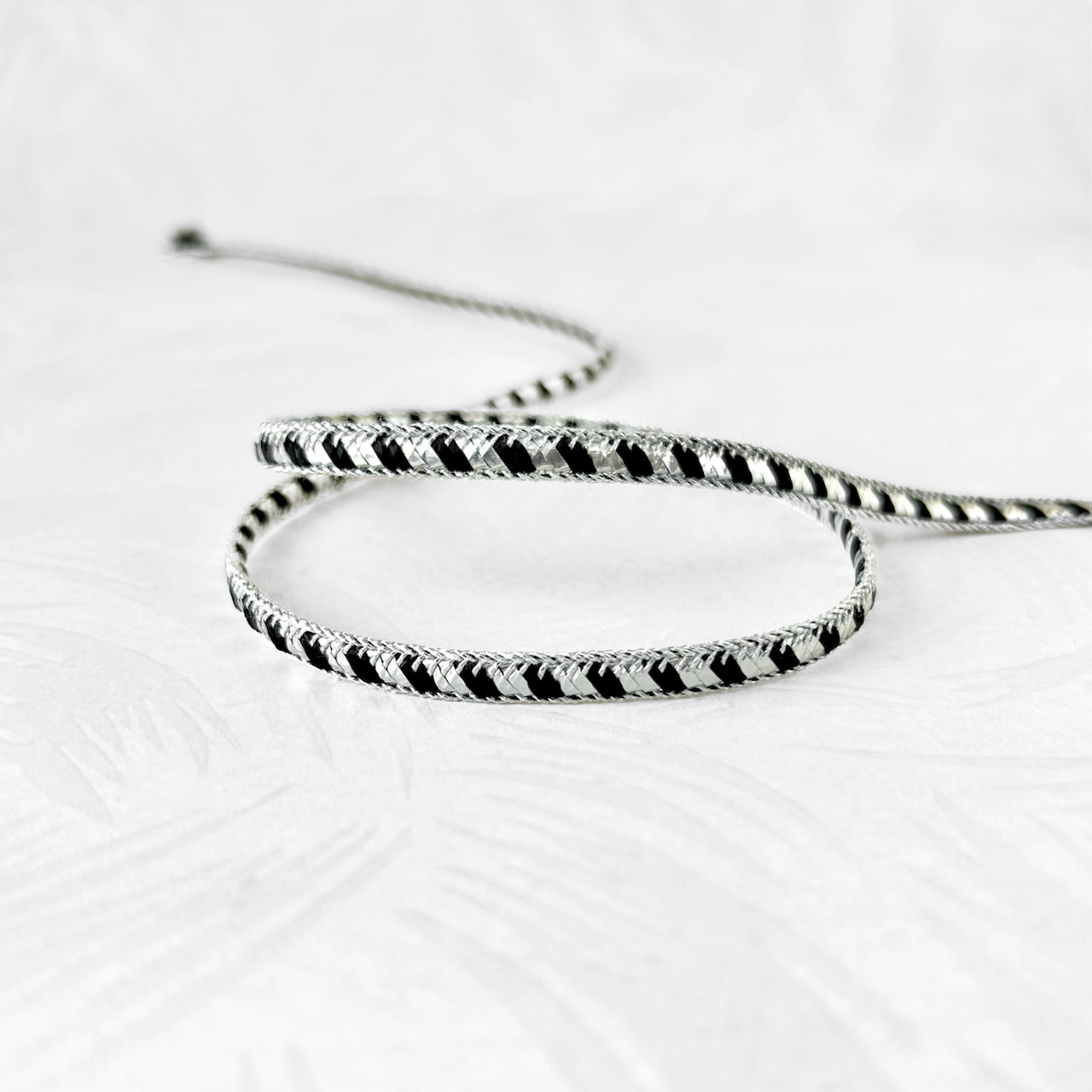Flat_Striped_Metallic_Cord