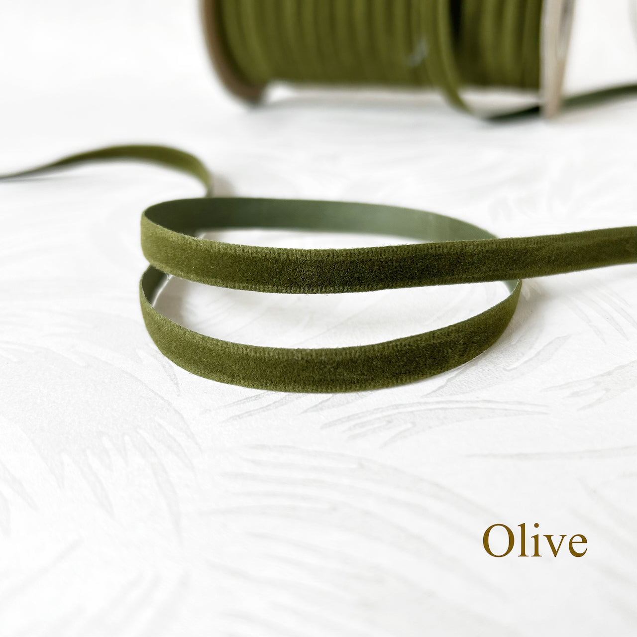 Flat_Velour_Ribbon
