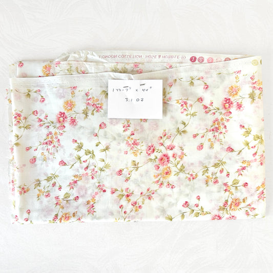 Floral_Fabric