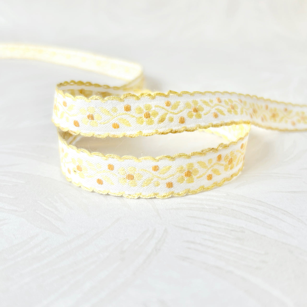 Floral_Jacquard_Ribbon
