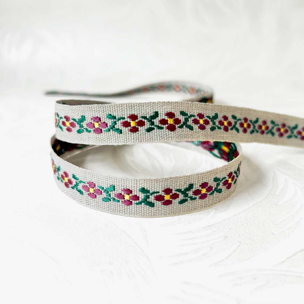 Floral_Jacquard_Ribbon