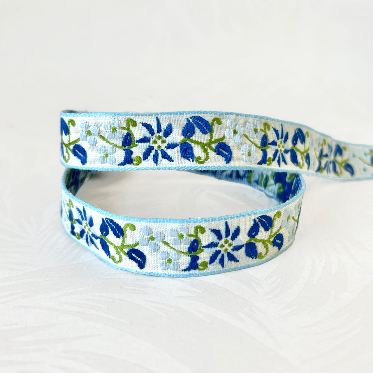 Floral_Jacquard_Ribbon