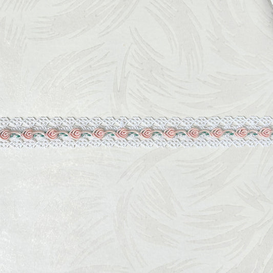 Floral_Rococo_Flat_Lace