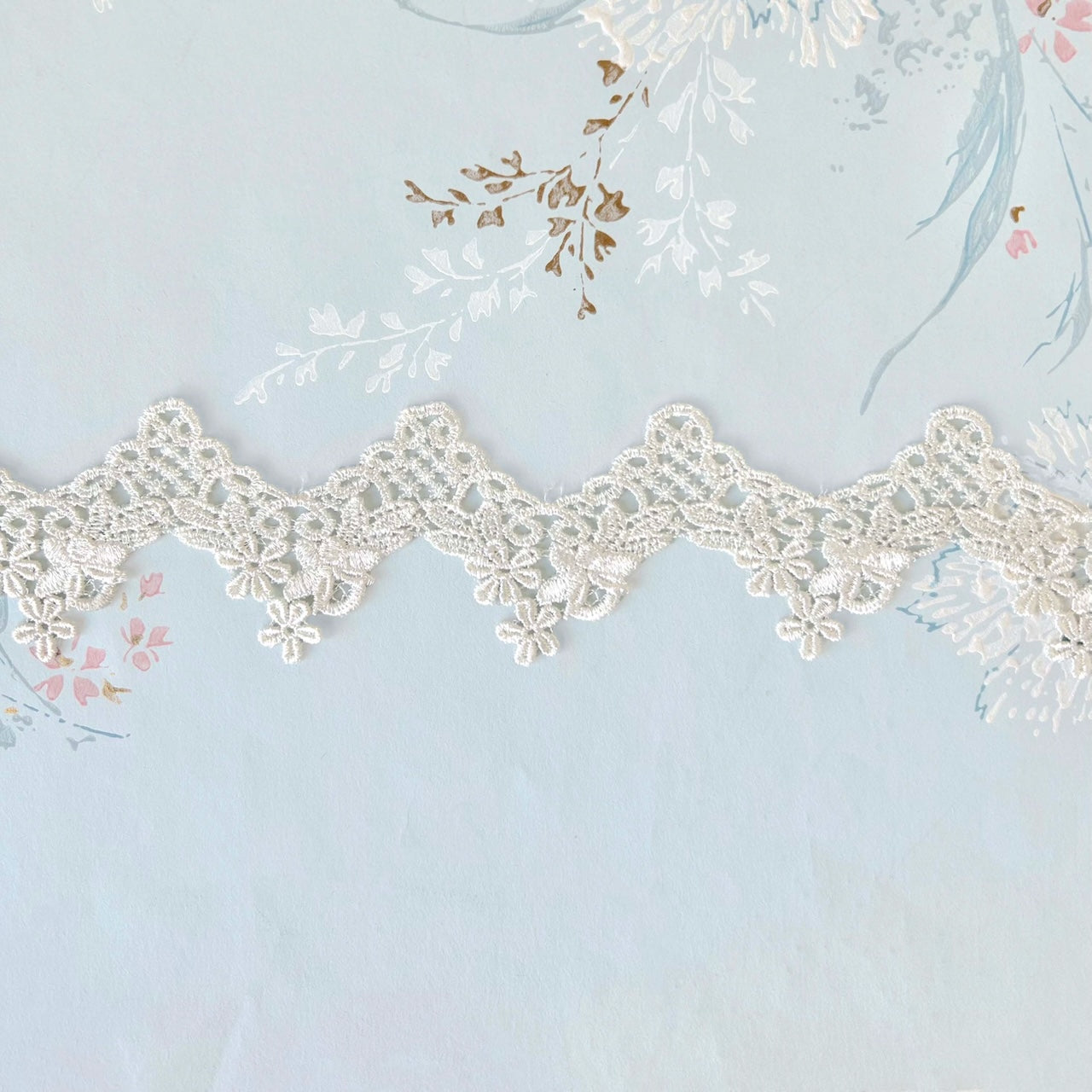 Floral_Venice_Lace