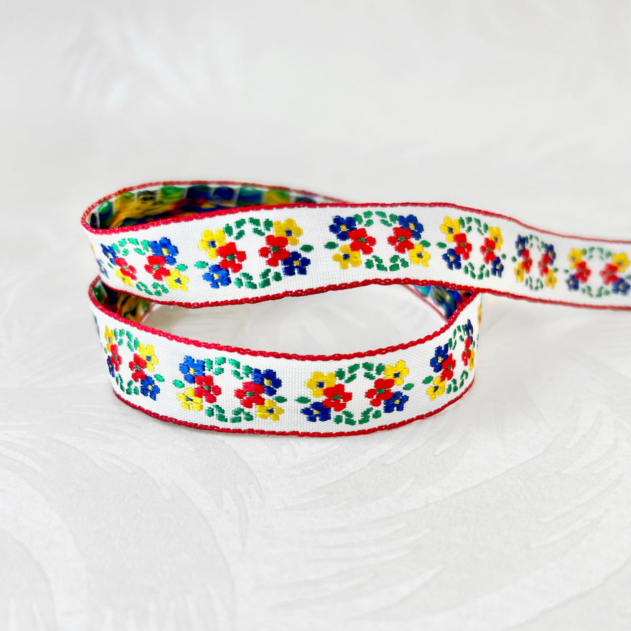 Flower_Cluster_Jacquard_Ribbon