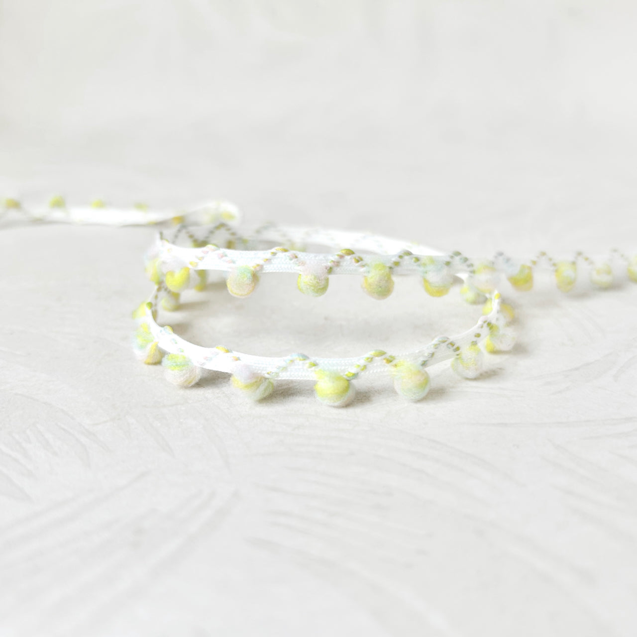 Fluffy_Ball_Edge_Braid