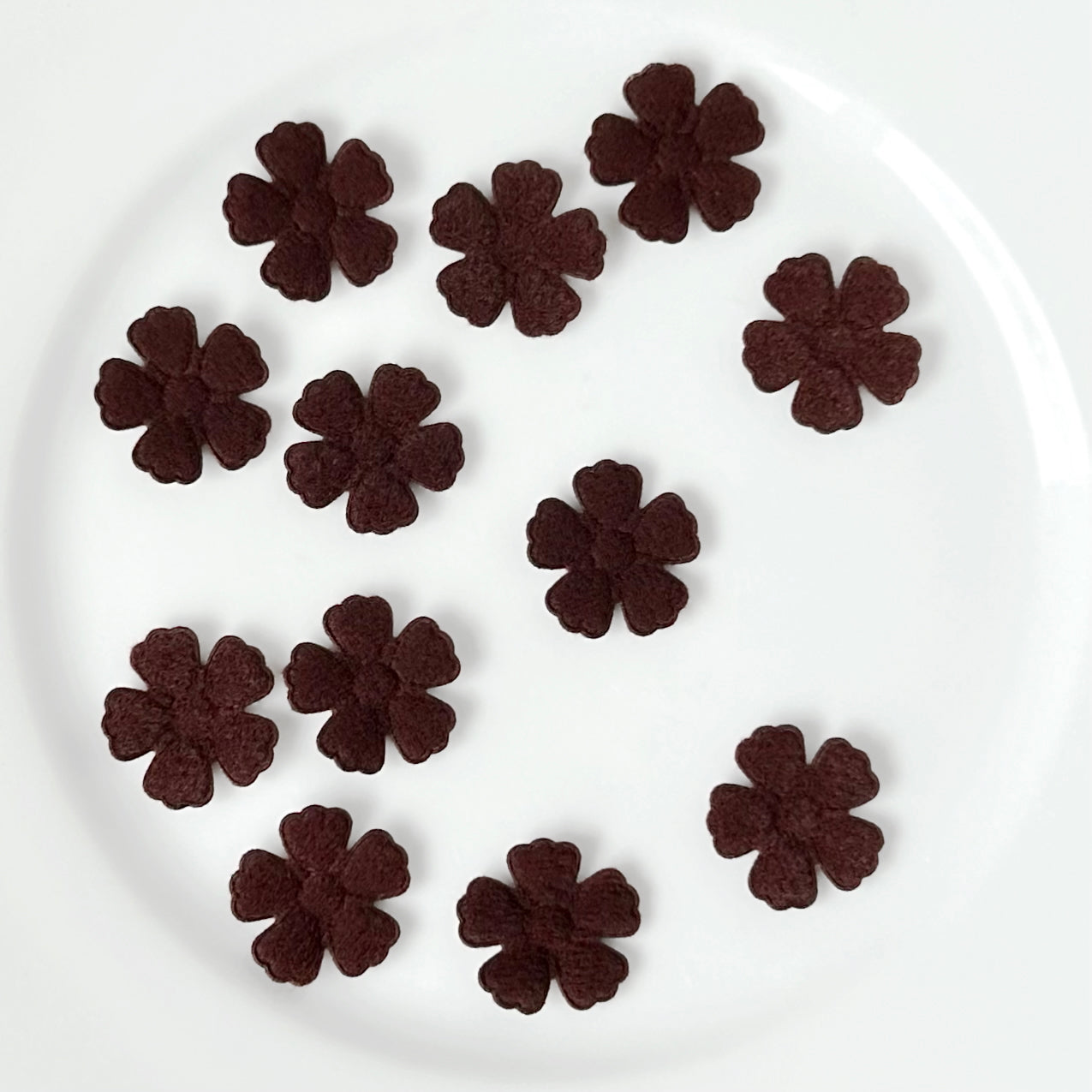 Fuzzy_Puffy_Flower_Applique