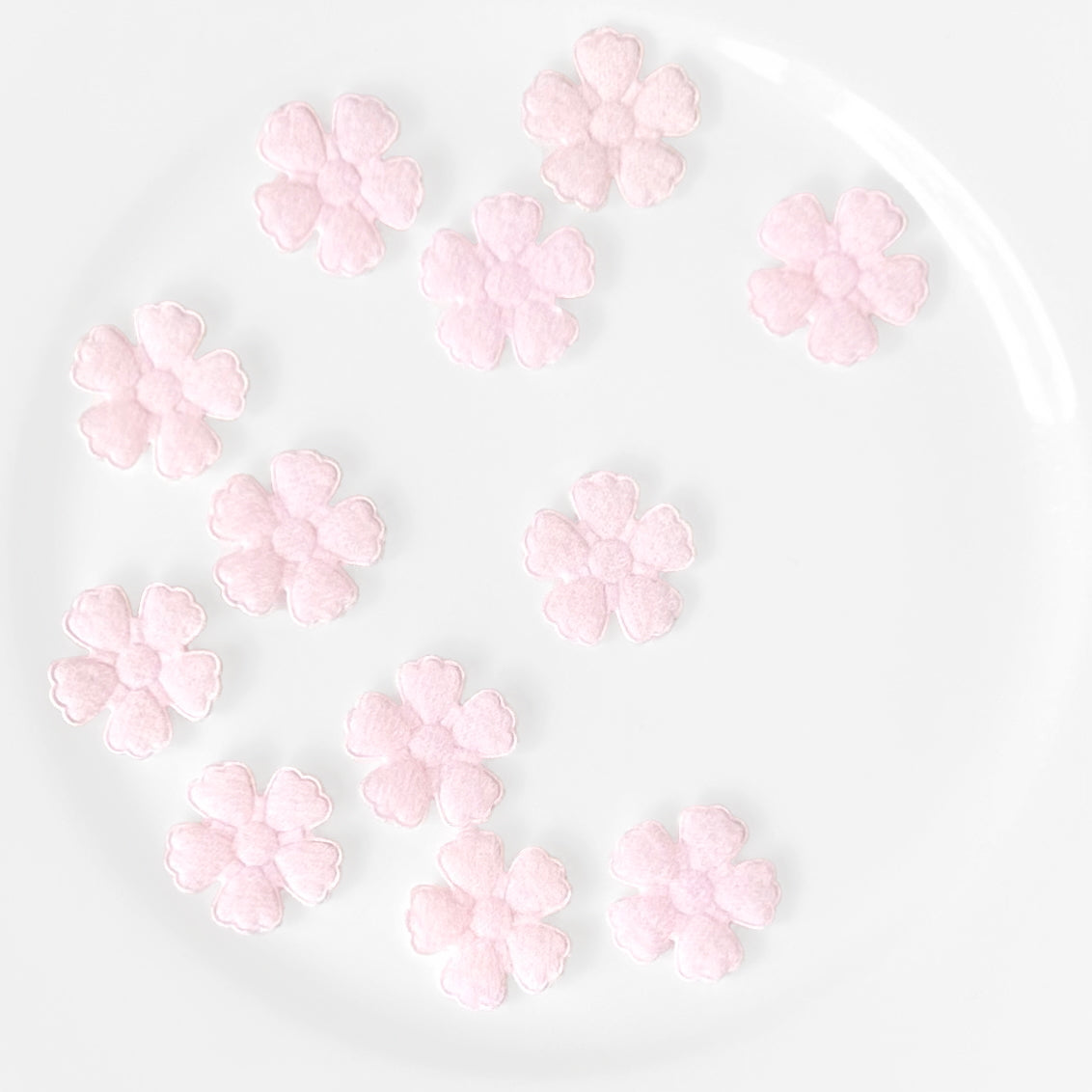 Fuzzy_Puffy_Flower_Applique