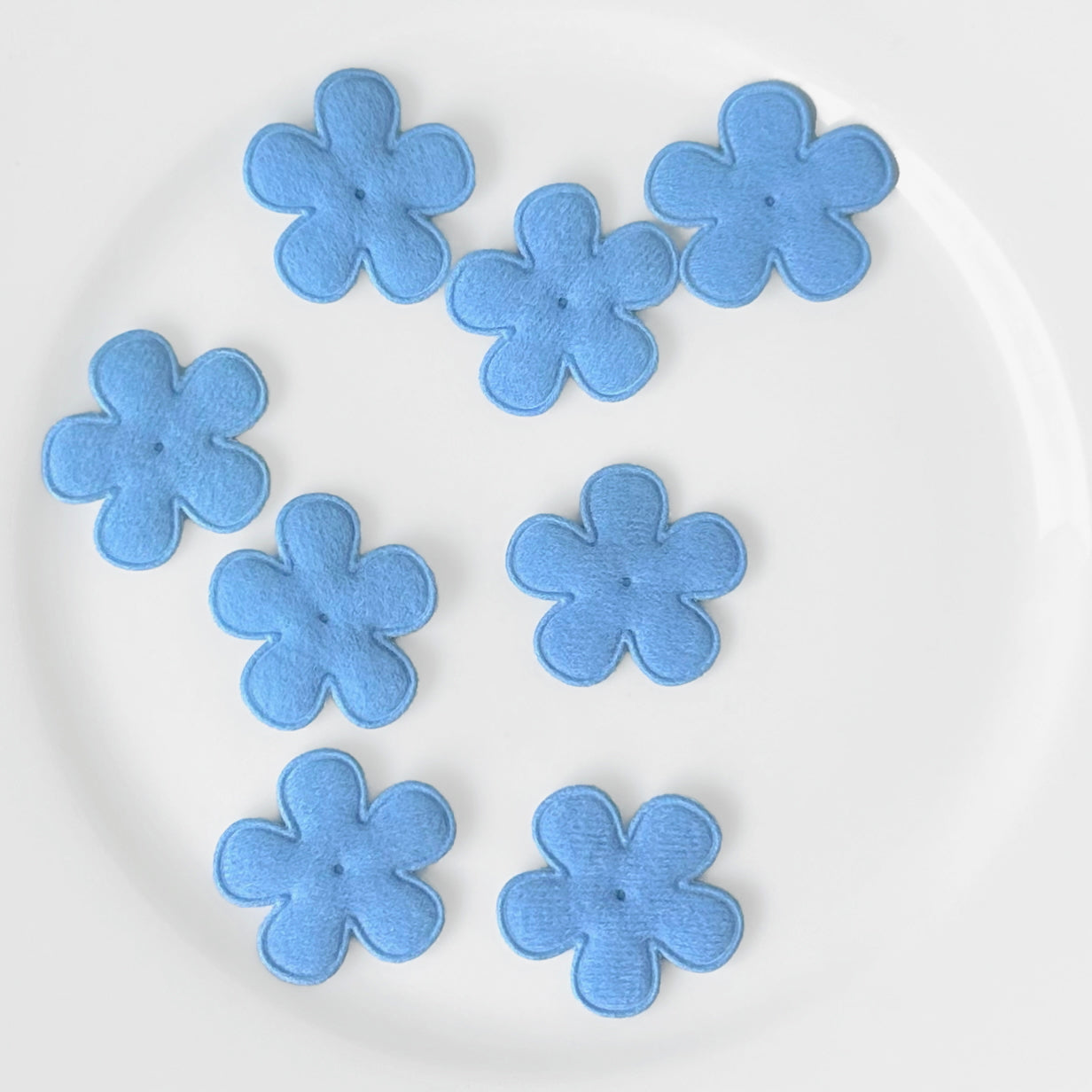 Fuzzy_Puffy_Flower_Applique
