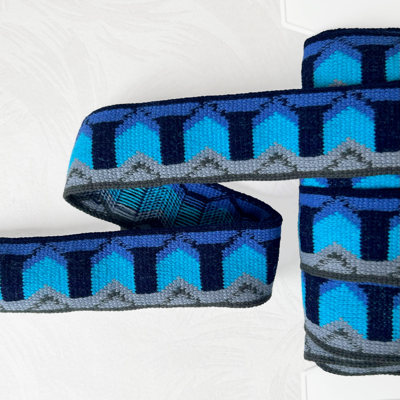 Geometric_Design_Knit_Trim