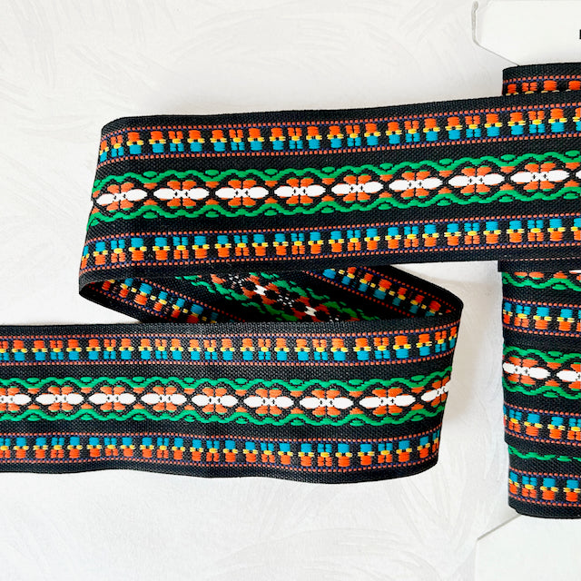 Geometric_Jacquard_Ribbon