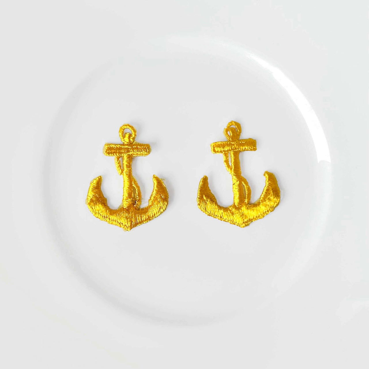 Gold_Anchor_Applique