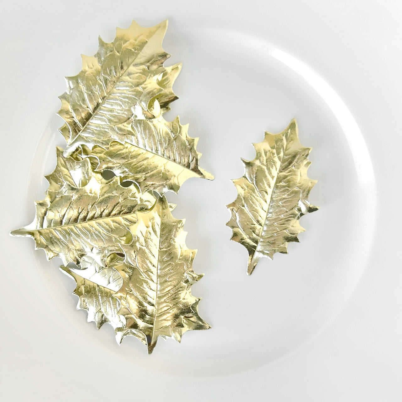 Hand_Pressed_Paper_Holly_Leaves
