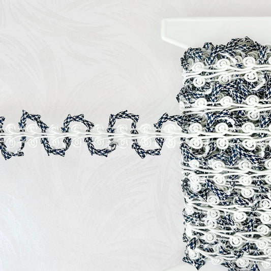 Houndstooth_Passementerie_Scroll_Trim